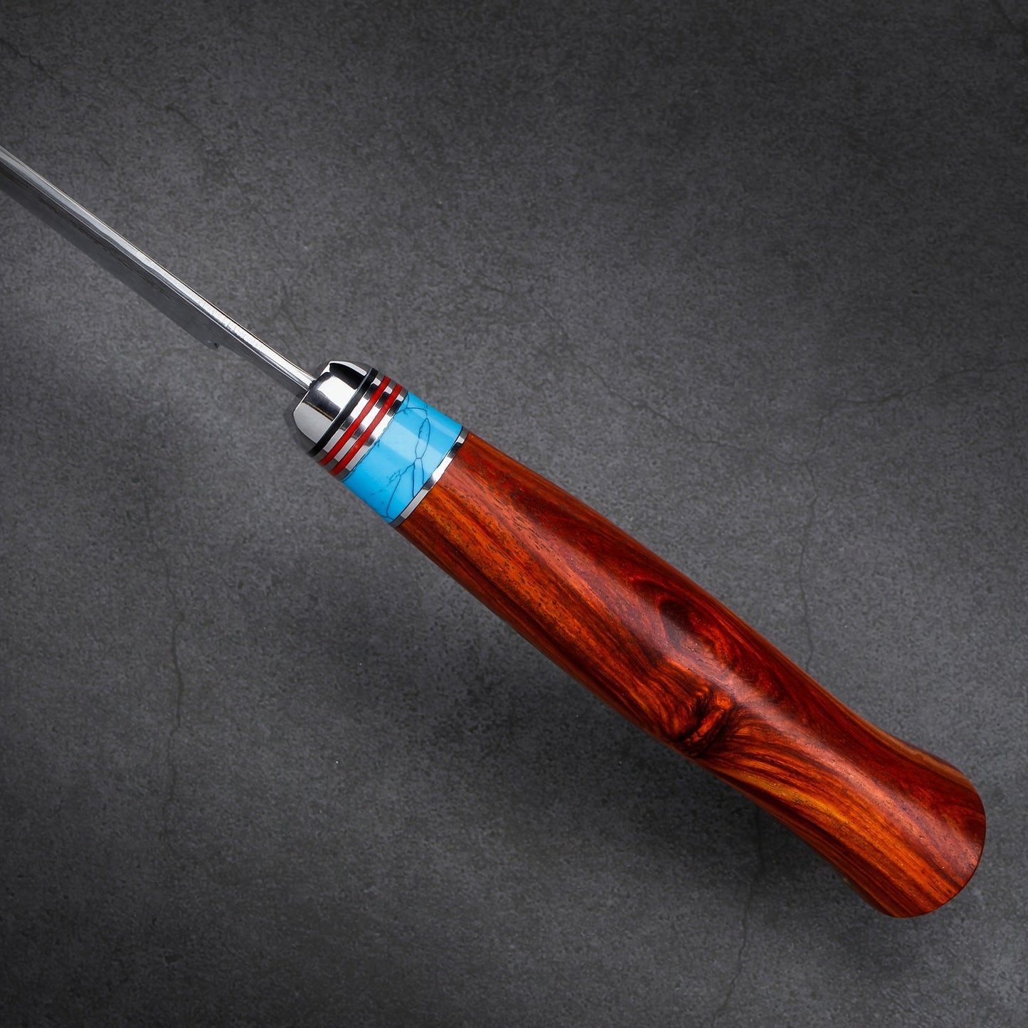 Couteau de Chef Professionnel – Lame en Acier Damas, Poignée en Bois de Santal Lame Du Chef